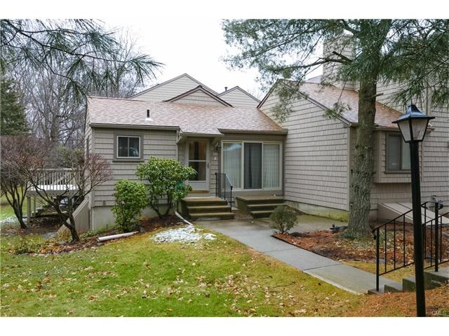 31 Happy Hollow Cir unit A, Stratford, CT 06614 - photo 1