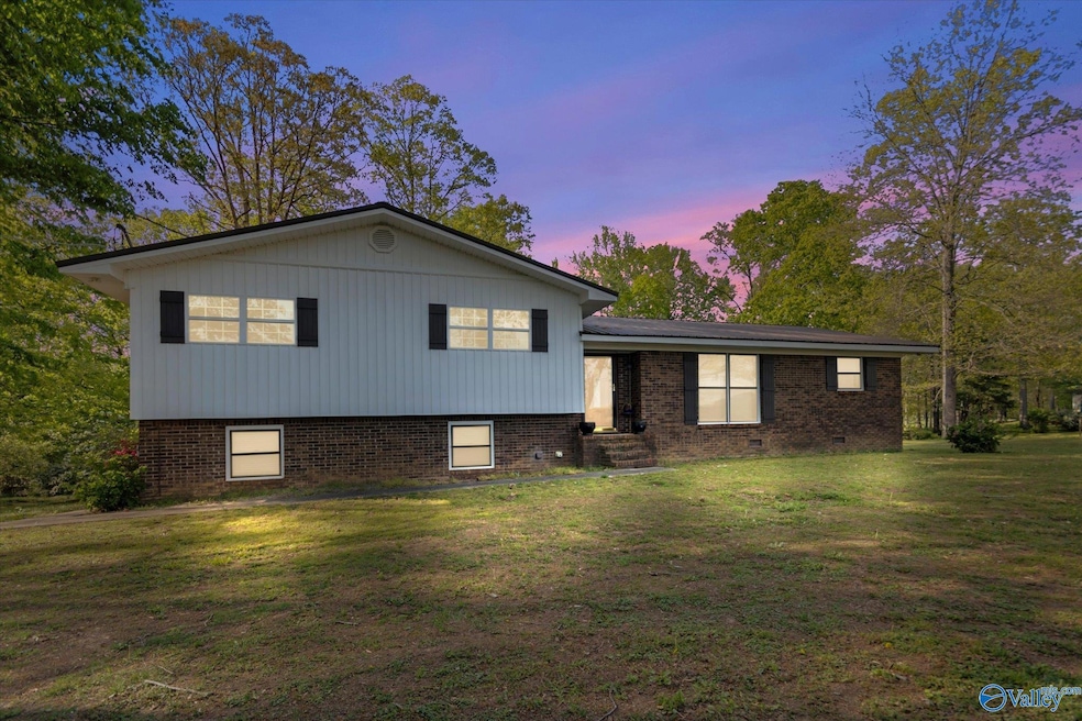 For Sale $325,000 • Co-Listing Agent