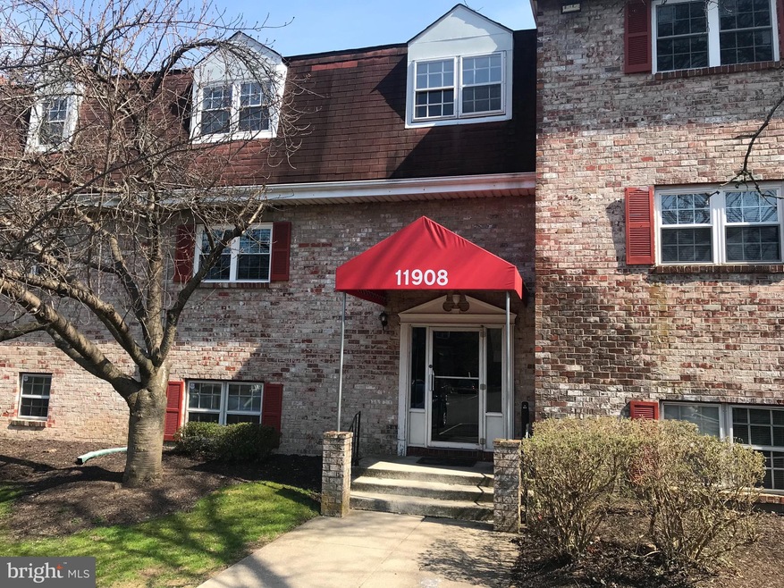 11908 Tarragon Rd unit E, Reisterstown, MD 21136 - photo 1