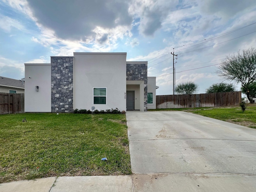 920 La Muralla St, Laredo, TX 78046 - photo 1