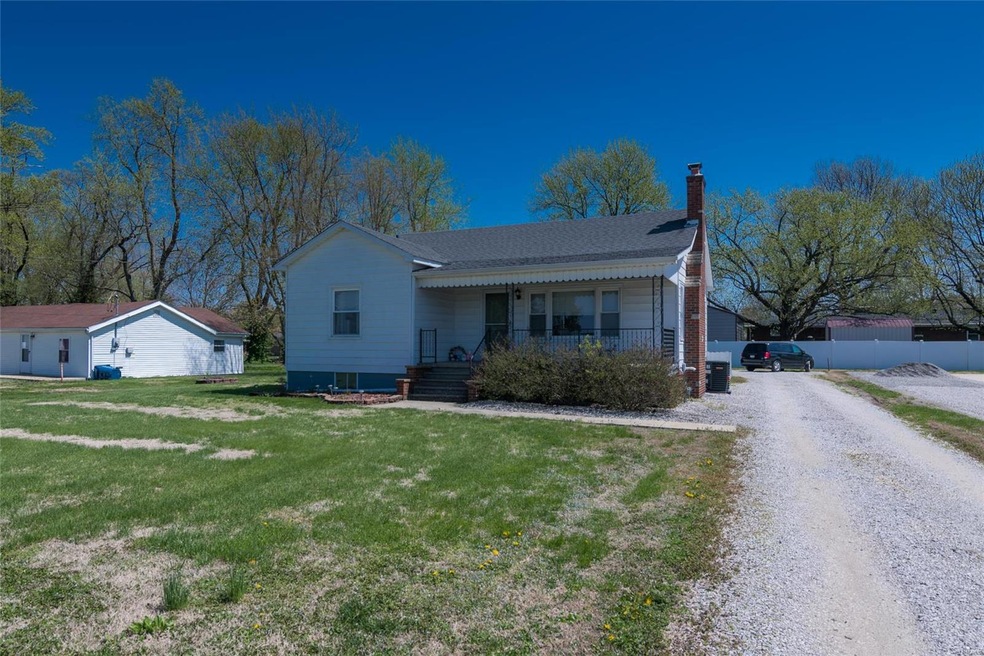 2718 Maryville Rd, Maryville, IL 62062 - photo 1