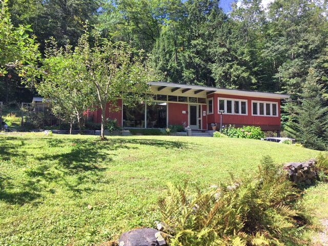 360 Shepard Ln, Town of Rockingham, VT 05154 - photo 1