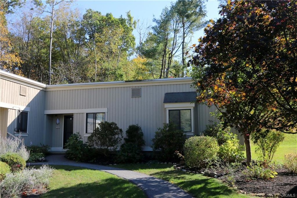 165 Heritage Hills unit C, Somers, NY 10589 - photo 1