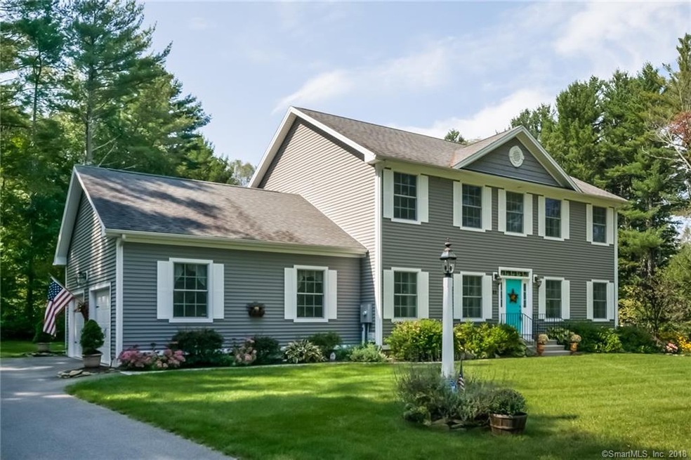 21 Jeans Ct, Woodstock, CT 06281 - photo 1