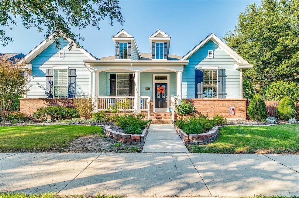 8537 Hudson St, North Richland Hills, TX 76180 - photo 1