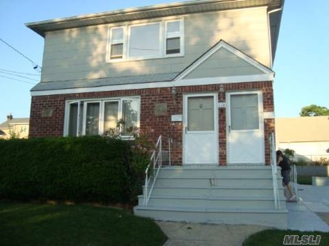 110 Farnum Blvd, Franklin Square, NY 11010 - photo 1