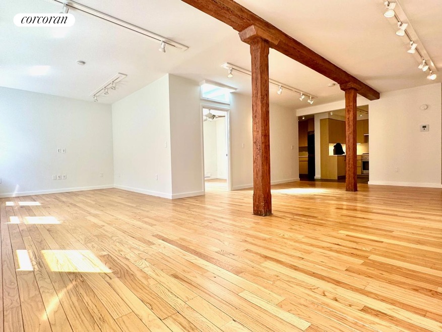 142 Wooster St unit 5B, New York, NY 10012 - photo 1