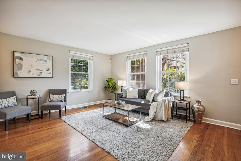 3513 S Stafford St unit B, Arlington, VA 22206 - photo 1