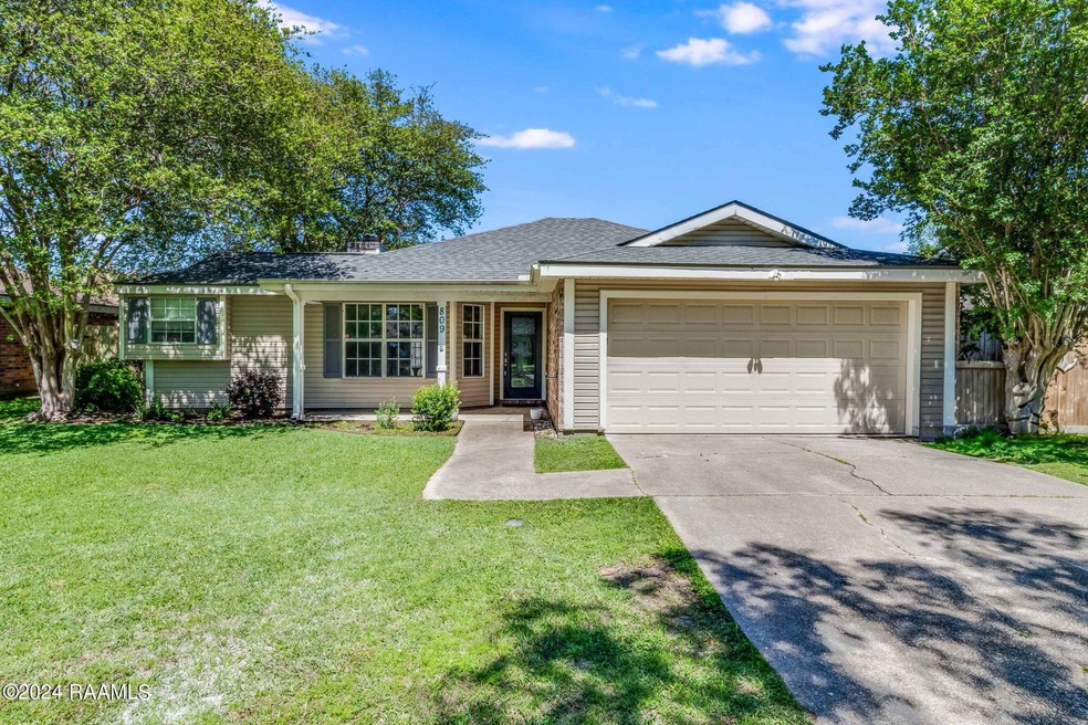 1-web-or-mls-809 Canberra Rd-1