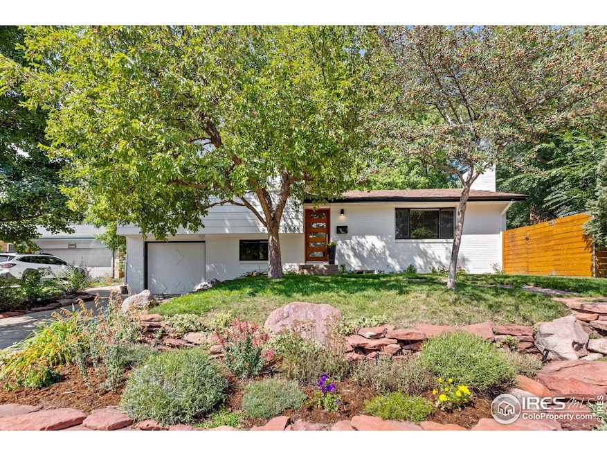 Sold $1,300,000 • Co-Listing Agent