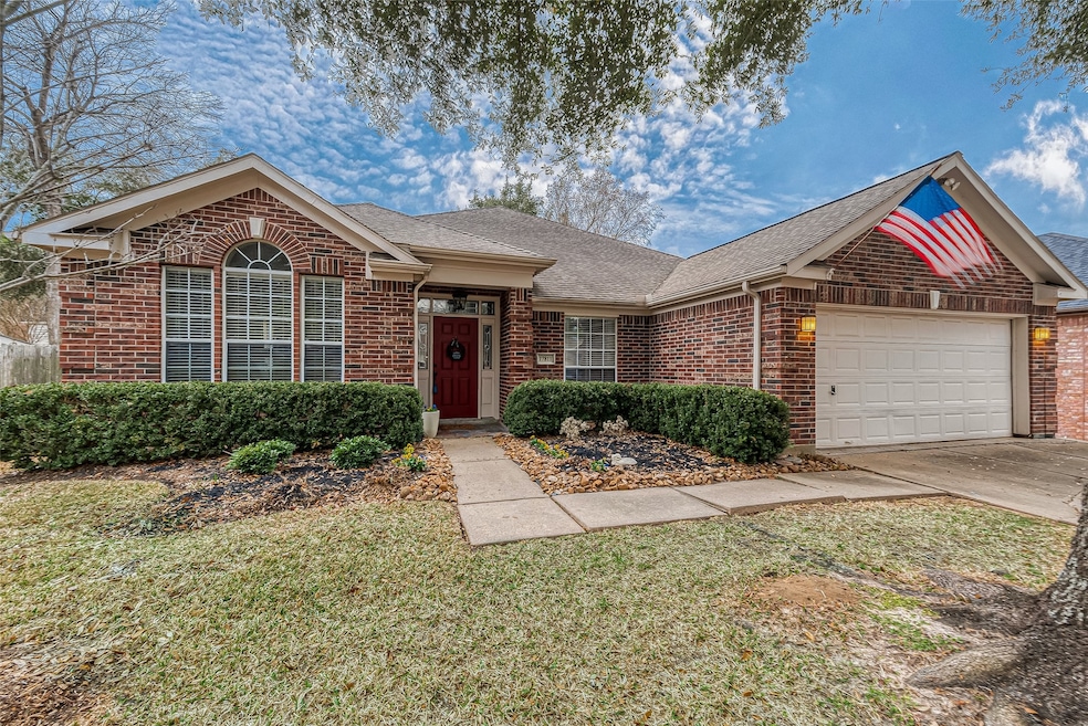 17811 Stoney Glade Ct, Houston, TX 77095 - photo 1