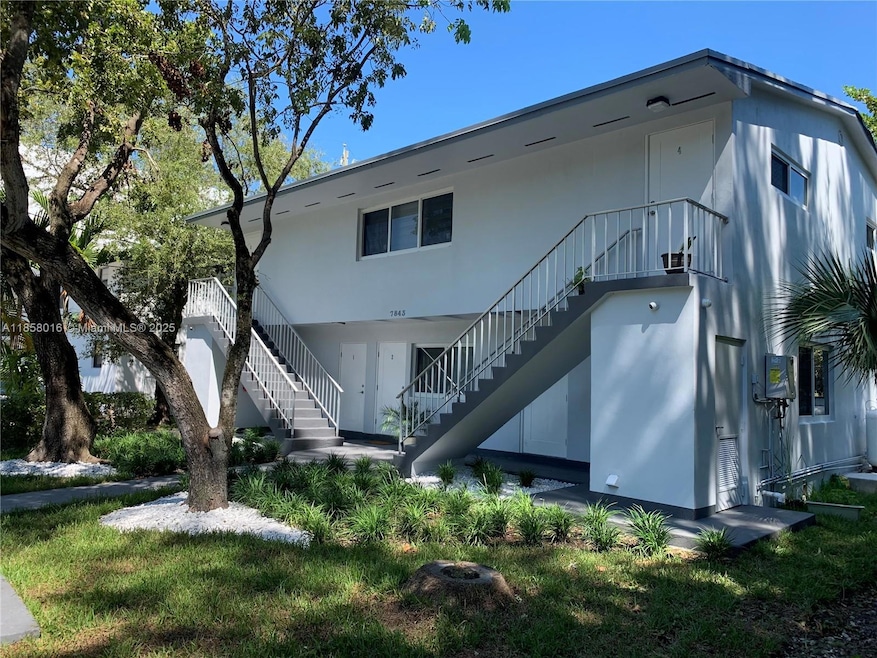 7843 NE 10th Ave unit 2, Miami, FL 33138 - photo 1