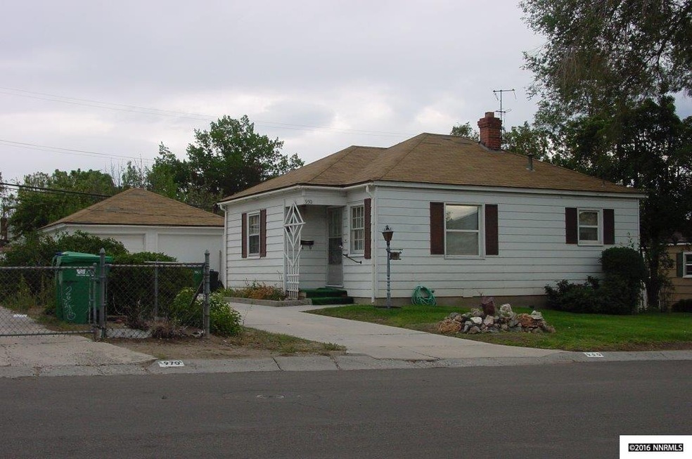 950 Vine St, Reno, NV 89503 - photo 1