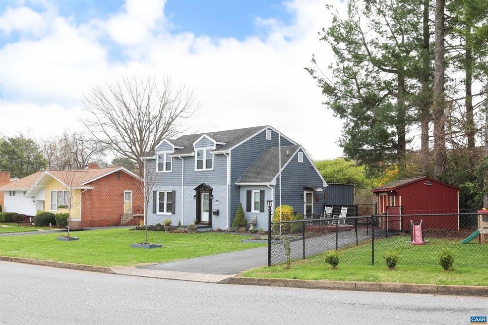 1860 N Talbott Place, Waynesboro, VA 22980 - photo 1