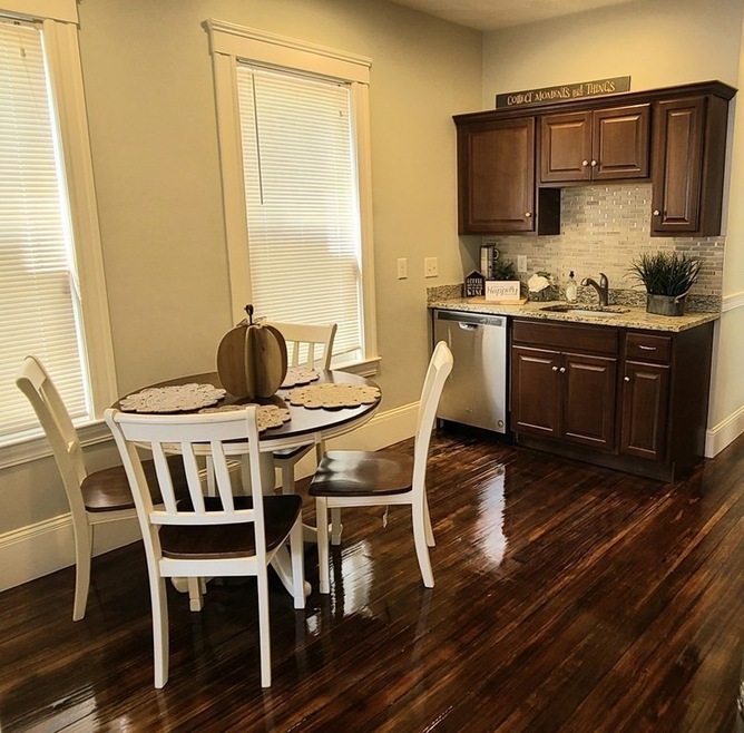 32 Radcliffe Rd unit 1, Somerville, MA 02145 - photo 1