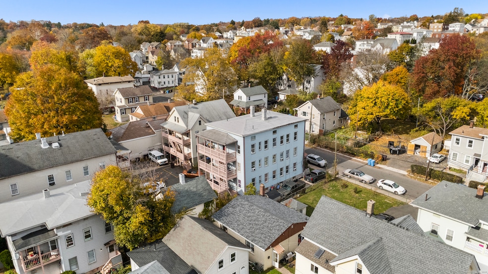 14 Crown St unit 3E, New Britain, CT 06053 - photo 1