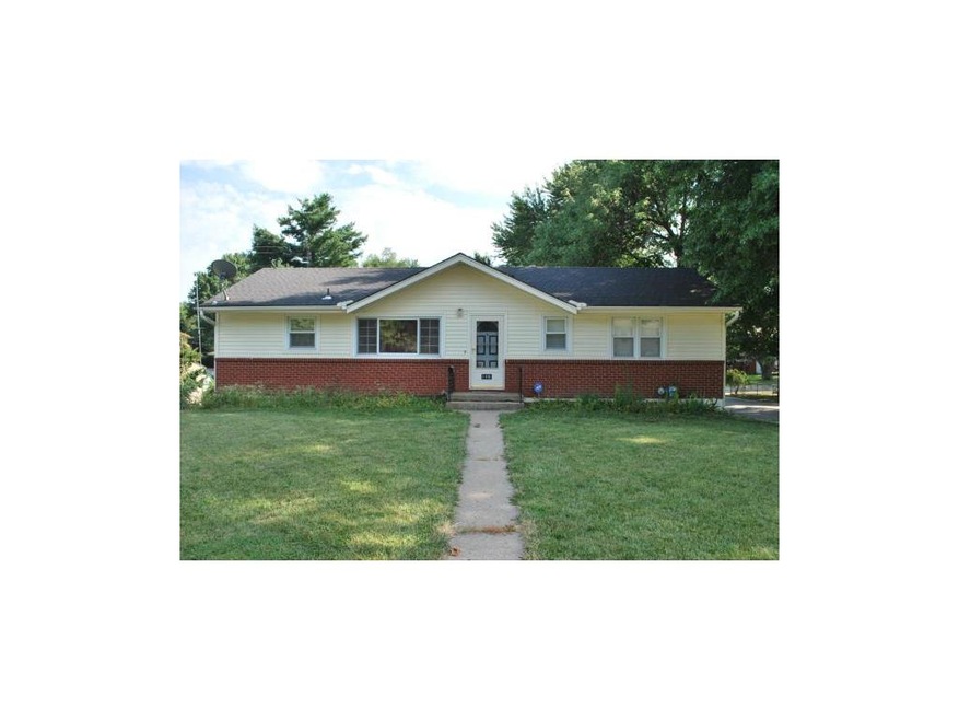 1016 NW R D Mize Rd, Blue Springs, MO 64015 - photo 1