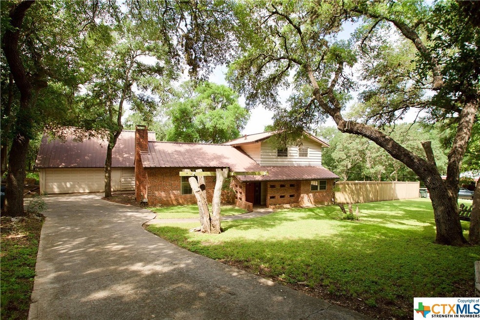 1445 Highland Dr, San Marcos, TX 78666 - photo 1