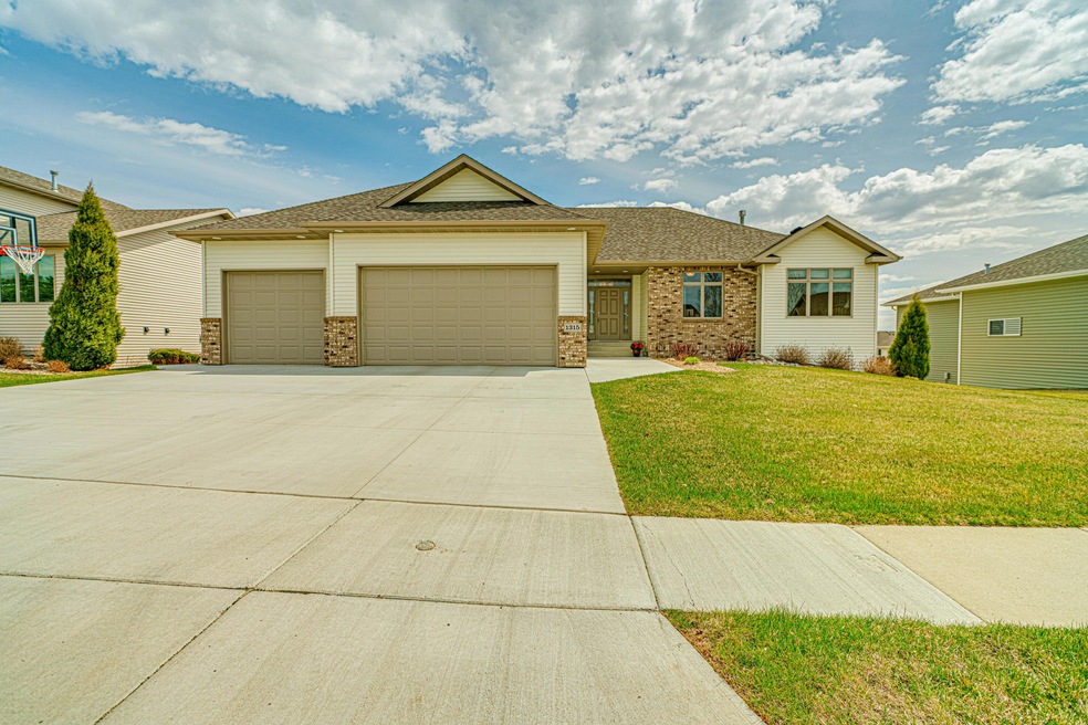 1315GoldenEagleLn_0077