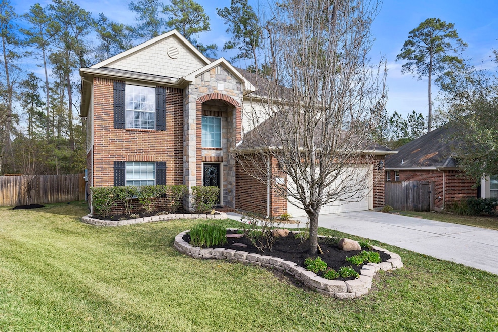 10 Otter Lodge Place, Spring, TX 77382 - photo 1