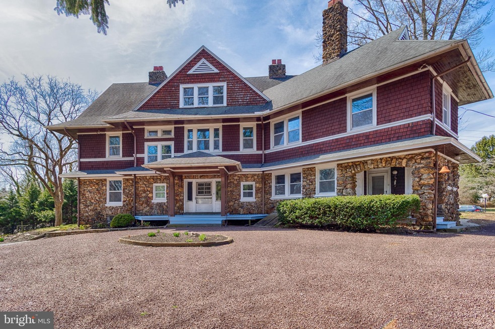 216 Highland Ave, Wallingford, PA 19086 - photo 1