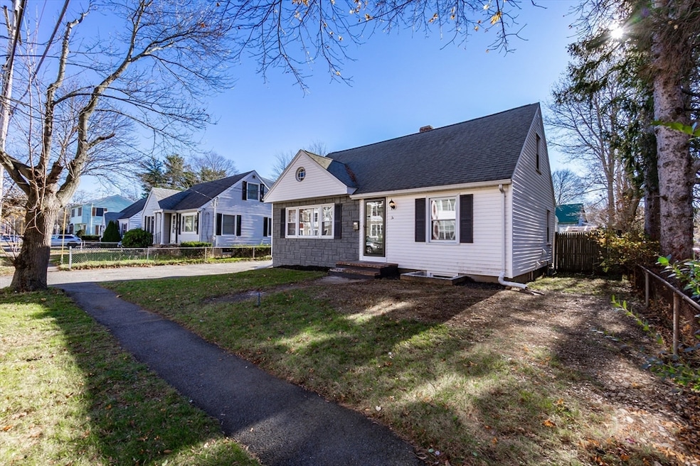 3 Veterans Memorial Dr, Peabody, MA 01960 - photo 1