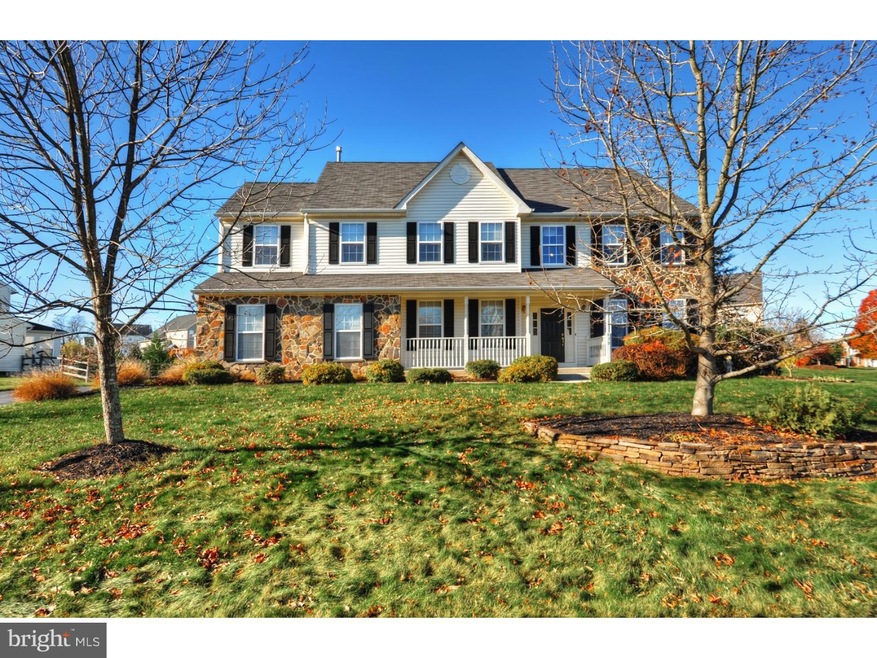 639 Hoffman Blvd, Spring City, PA 19475 - photo 1