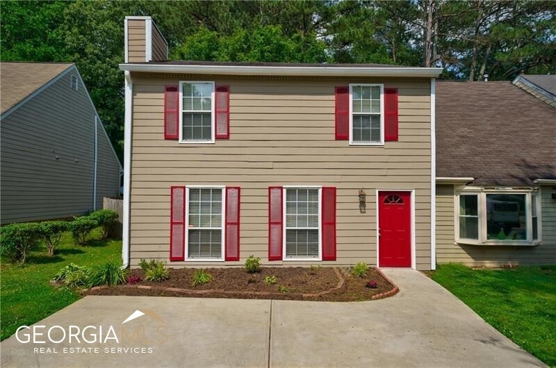 574 Manning RD
