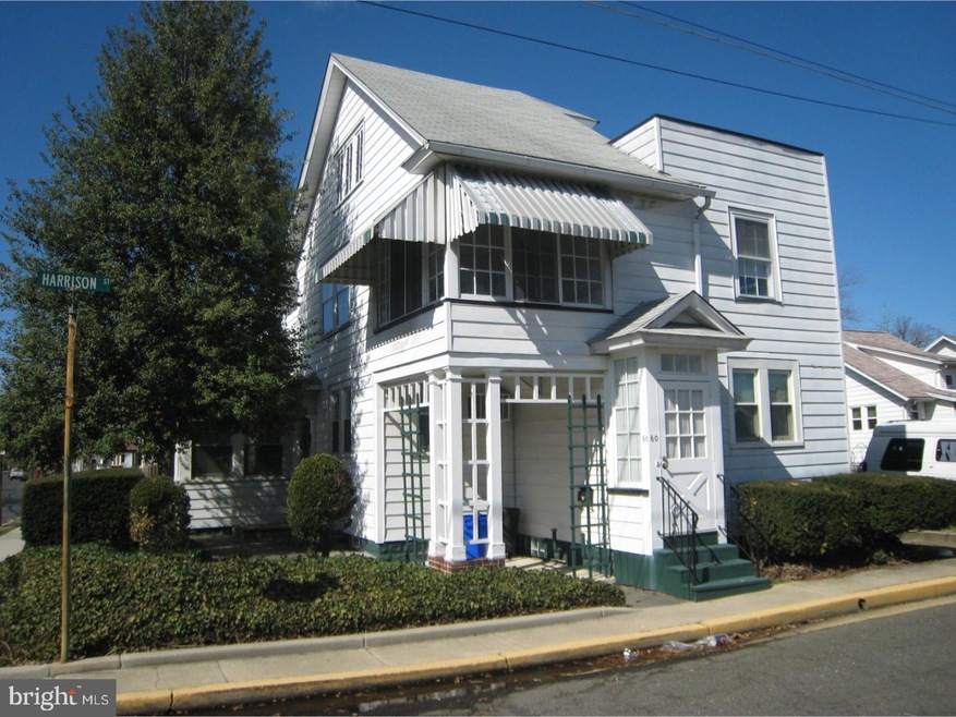 62 W Centre St, Woodbury, NJ 08096 - photo 1