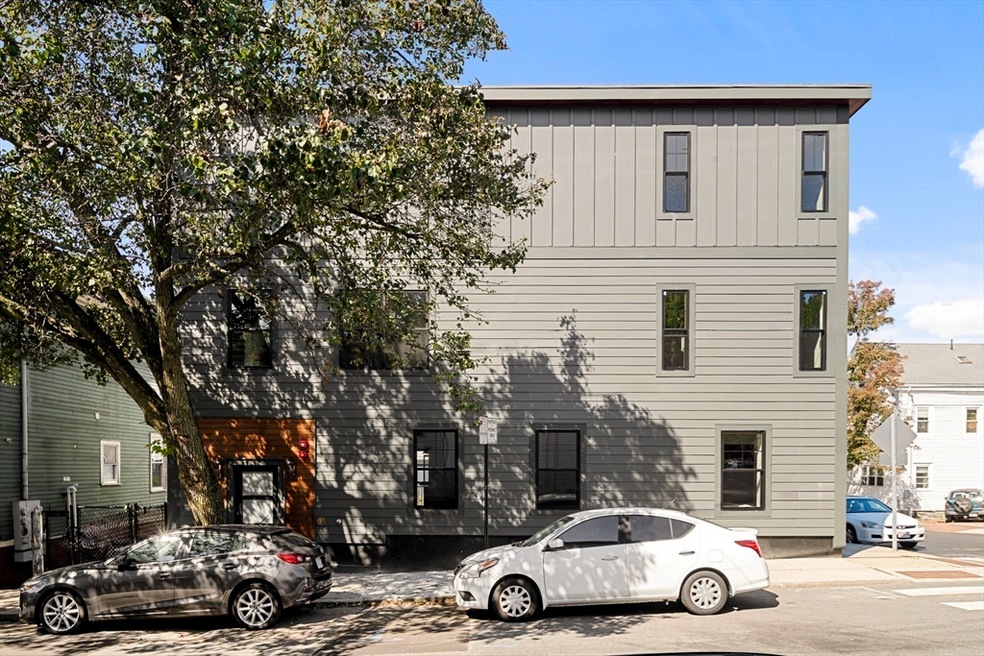 99 5th St unit PH, Cambridge, MA 02141 - photo 1