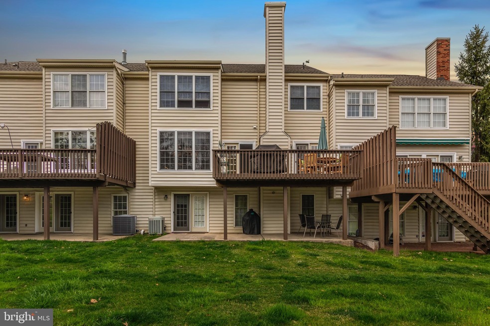 417 Springview Ln, Phoenixville, PA 19460 - photo 1