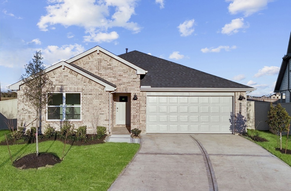 4006 Sterling Springs, League City, TX 77573 - photo 1