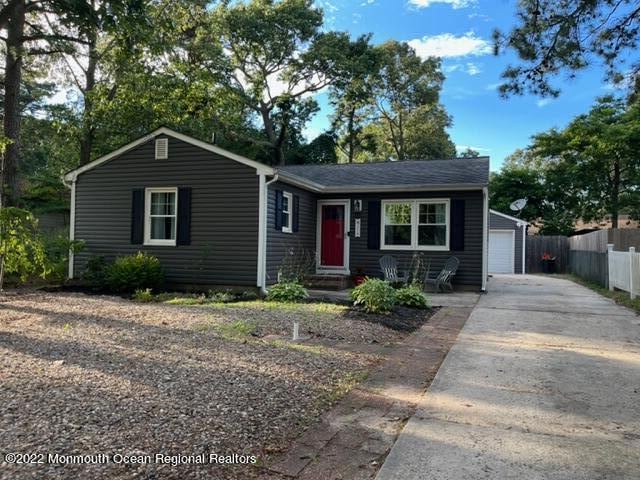 Sold $330,000 • Co-Listing Agent