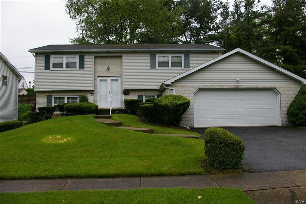 2886 Elm Ct, Allentown, PA 18103 - photo 1