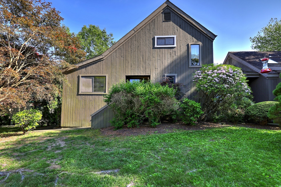 Sold $409,000 • Co-Listing Agent