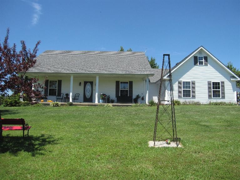 335 Indian Creek Rd, Harrodsburg, KY 40330 - photo 1