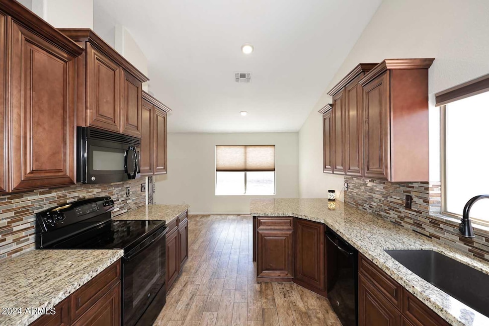 441 N Aletta, Mesa, AZ 85207 - photo 1