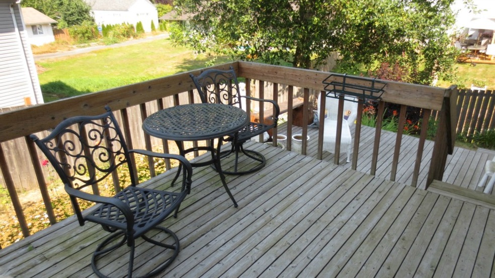 13 76th St SE unit B, Everett, WA 98203 - photo 1