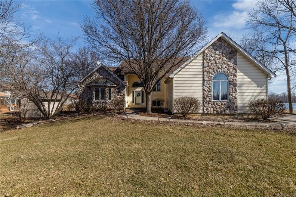 8049 Bunton Rd Willis MI 48191-large-036-52-8049 B