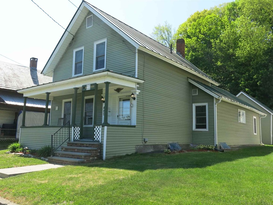 489 S Main St, White River Junction, VT 05001 - photo 1