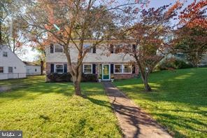 115 Lambert Dr, Manassas Park, VA 20111 - photo 1