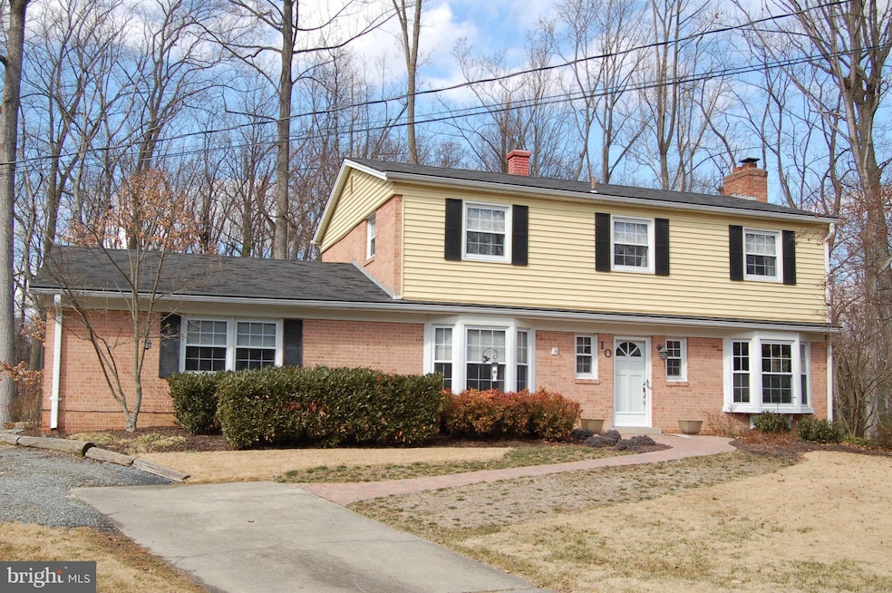 10 Briggs Ct, Silver Spring, MD 20906 - photo 1