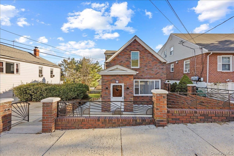 124 Alexander Ave, Yonkers, NY 10704 - photo 1