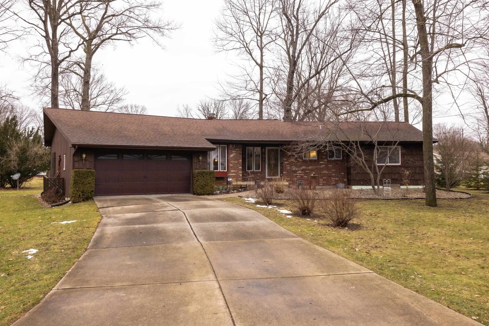 6462 Dalton Dr, Flushing, MI 48433 - photo 1