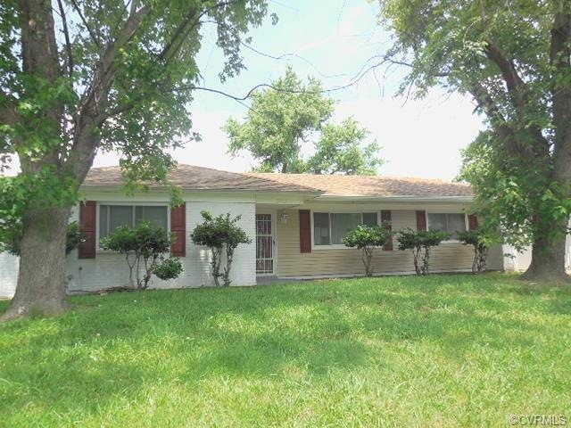 3200 Sir Meliot Dr, Chesapeake, VA