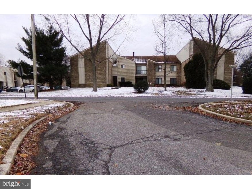 110 Bradford Ct unit 201K, Westampton, NJ 08060 - photo 1