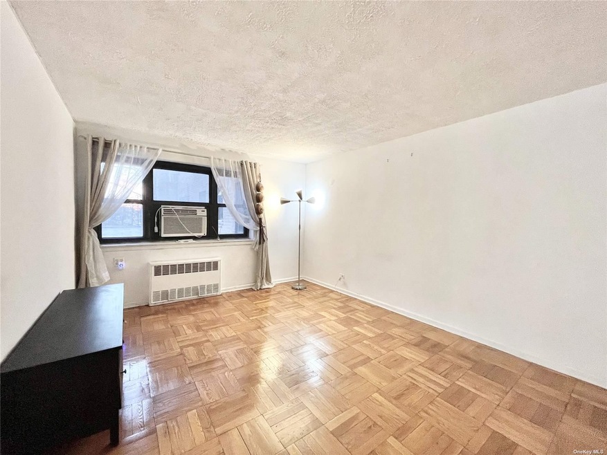 138-20 31st Rd unit 1J, Flushing, NY 11354 - photo 1