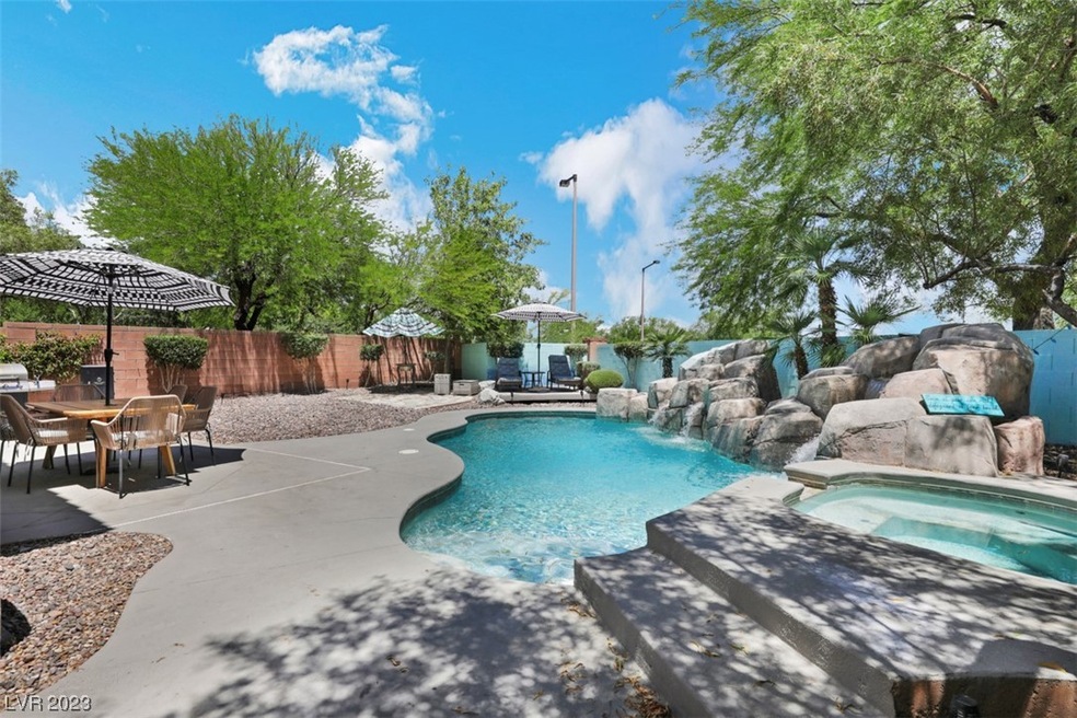 Oversized Corner Lot