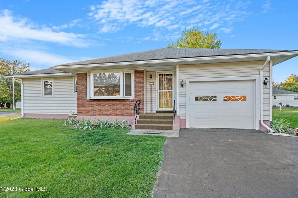 23 Crestwood Ave, Troy, NY 12180 - photo 1