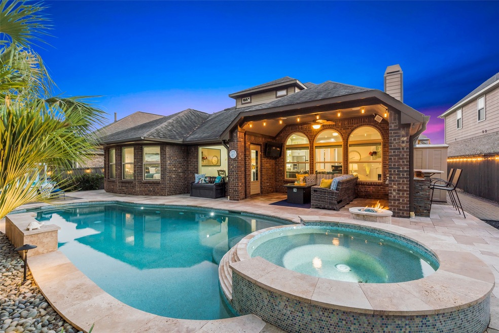 238 Hearthshire Cir, Magnolia, TX 77354 - photo 1